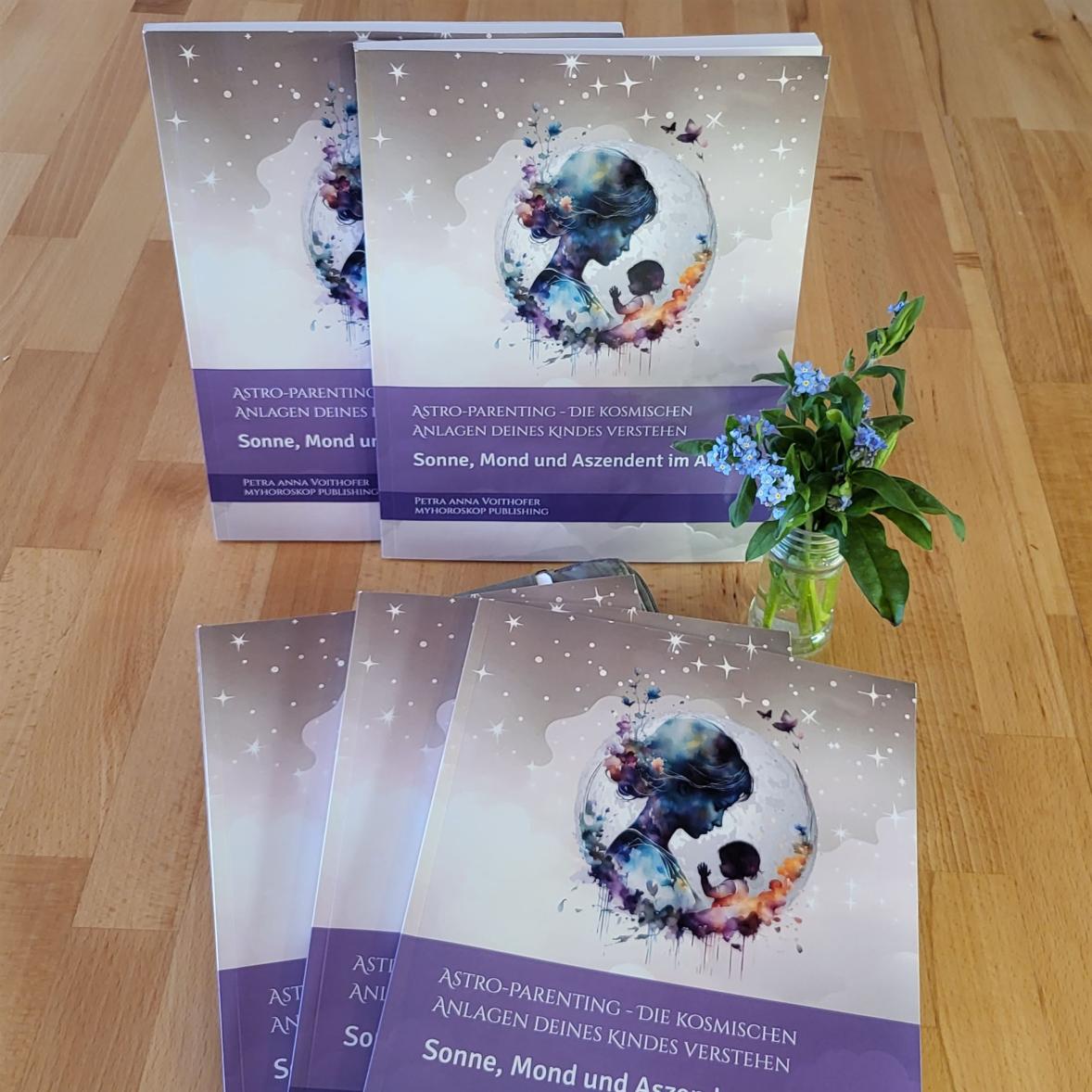 Buch Astro-Partenting - Die kosmischen Anlagen deines Kindes verstehen