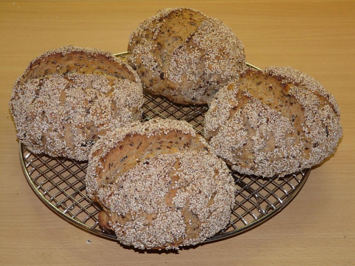 Vollkornbrötchen